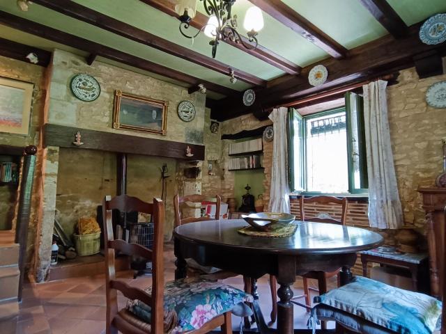 Maison vente à Nontron, Cubjac