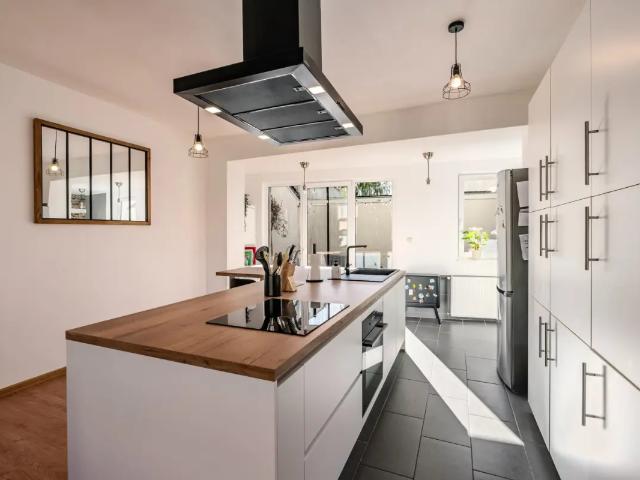 Maison vente à Vlezenbeek, Sint-Pieters-Leeuw