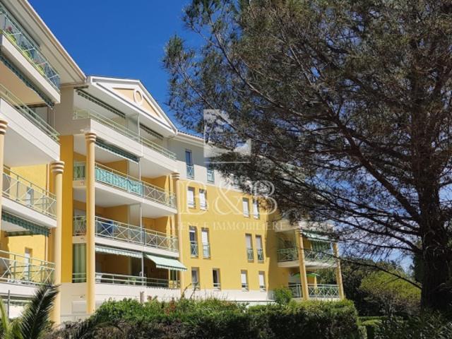 Appartement vente à Arrondissement de Draguignan, Saint-raphaël
