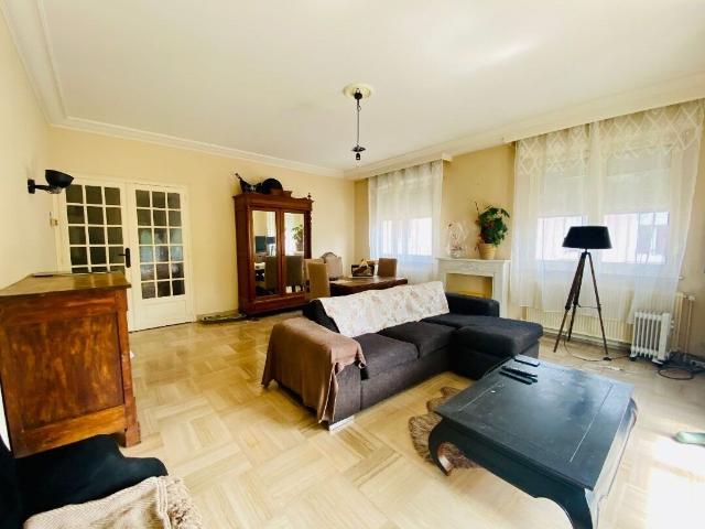 Appartement vente à Montluçon, Néris-les-bains