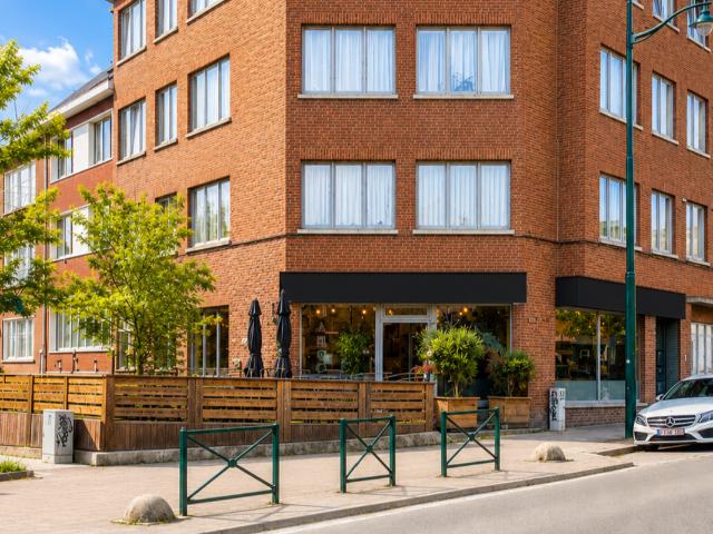 Local Commercial vente à Anderlecht, Bruxelles