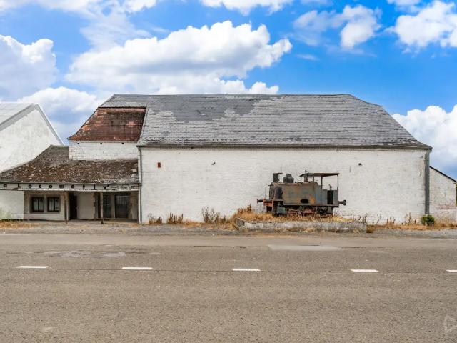 Local Commercial vente à Barbencon, Wallonie