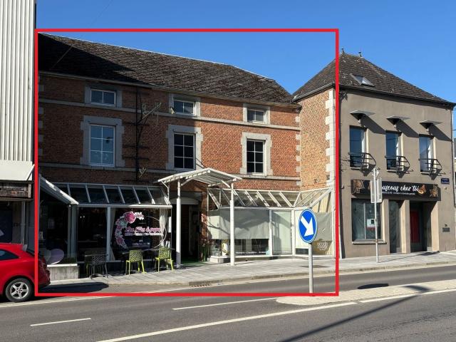 Local Commercial vente à Beauraing, Wallonie