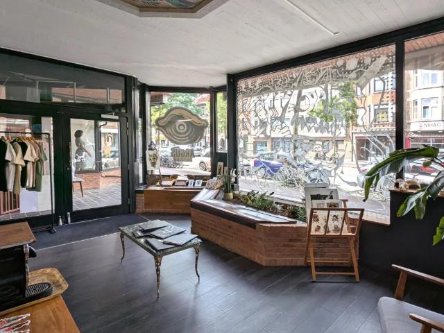 Local Commercial vente à Antwerpen