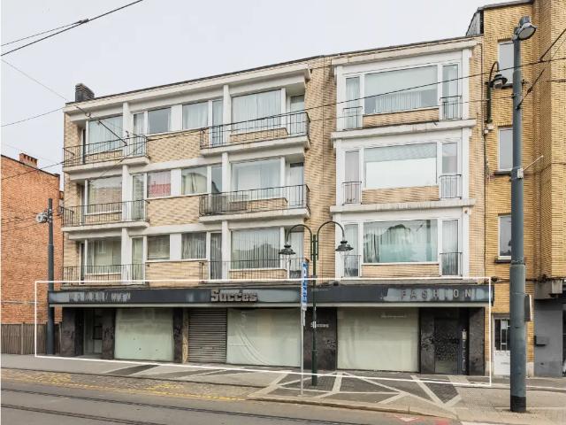 Local Commercial vente à Berchem, Bruxelles
