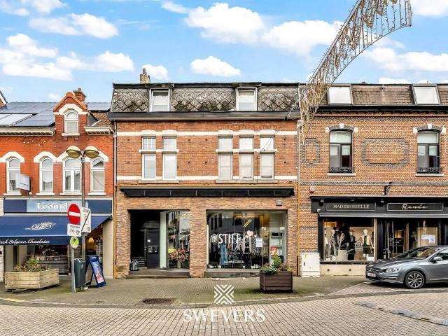 Local Commercial vente à Beringen, Limburg