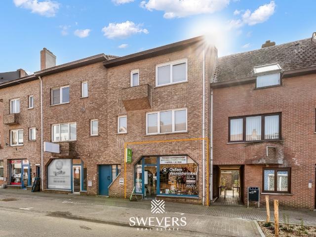 Local Commercial vente à Beringen, Limburg