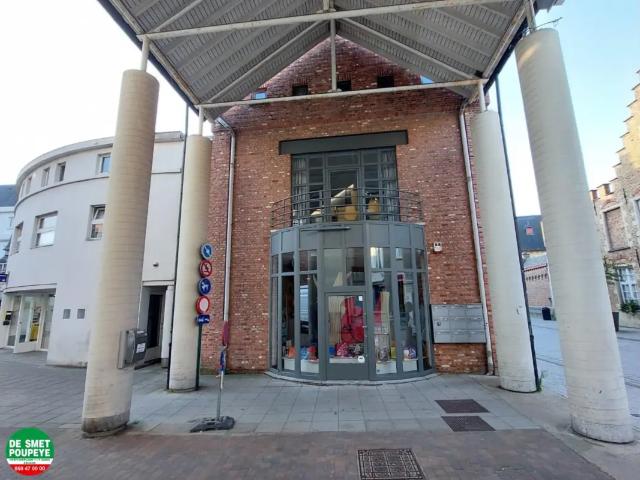 Local Commercial vente à Brugge, West-Vlaanderen