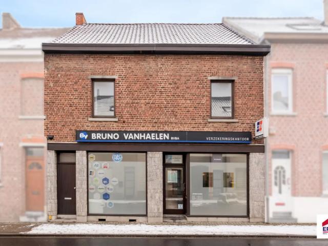 Local Commercial vente à Halle, Brabant