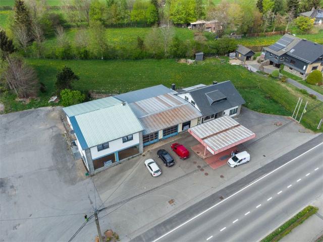 Local Commercial vente à Bütgenbach, Wallonie