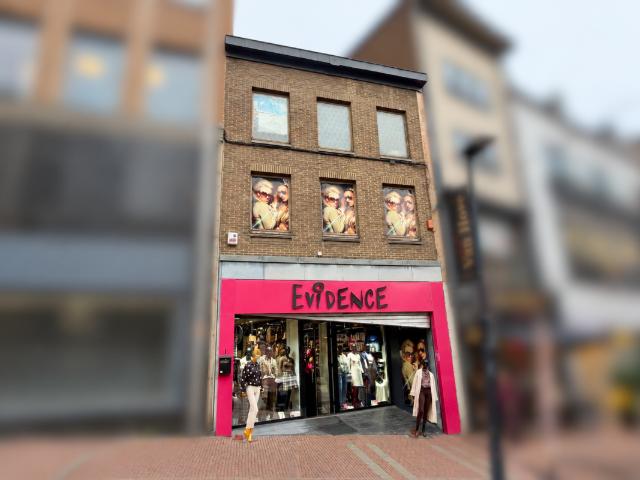 Local Commercial vente à Charleroi