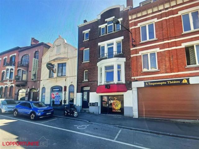Local Commercial vente à Charleroi, Wallonie