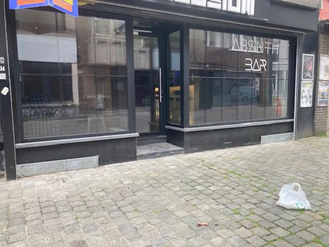 Local Commercial vente à Charleroi, Wallonie