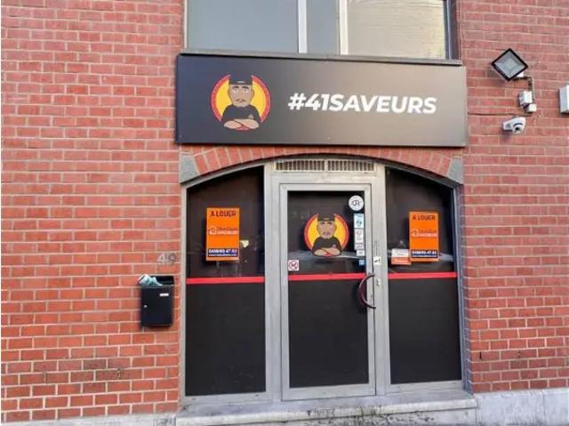 Local Commercial vente à Charleroi, Wallonie