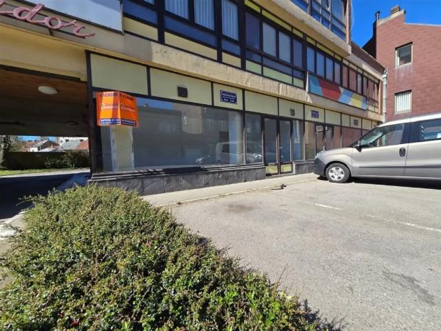 Local Commercial vente à Châtelet, Wallonie