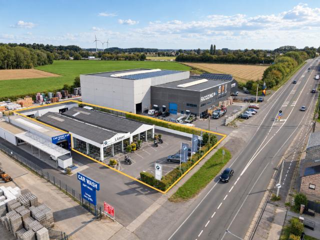 Local Commercial vente à Cognelée, Namur
