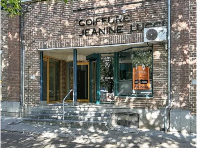 Local Commercial vente à Charleroi, Wallonie