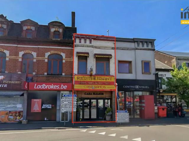 Local Commercial vente à Courcelles, Wallonie