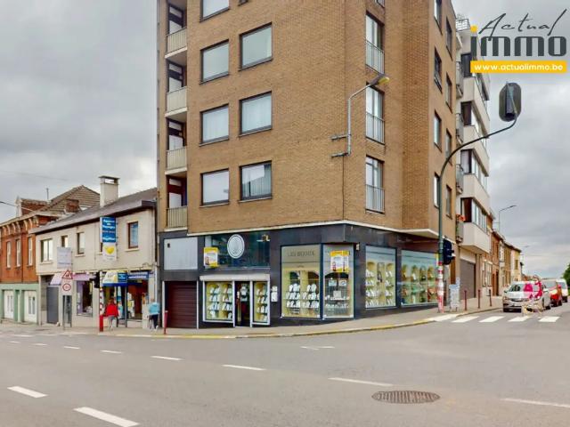 Local Commercial vente à Courcelles, Wallonie