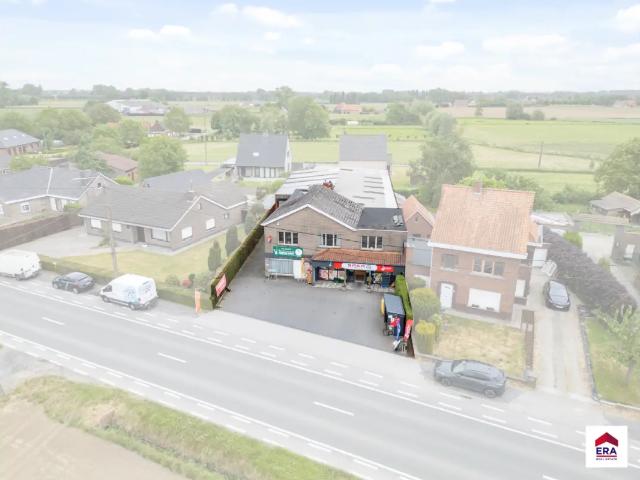 Local Commercial vente à Dentergem, West-Vlaanderen