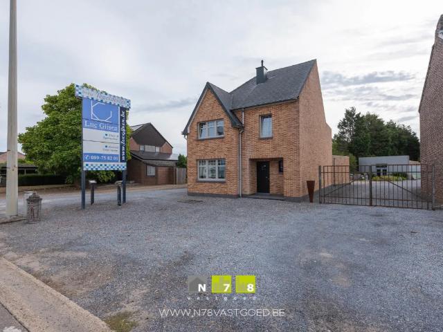 Local Commercial vente à Dilsen-stokkem, Limburg