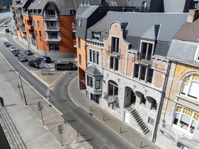Local Commercial vente à Dinant, Wallonie