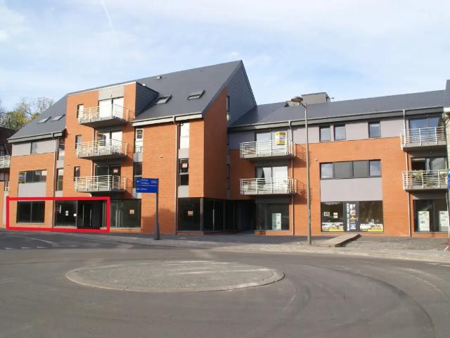 Local Commercial vente à Bende, Wallonie