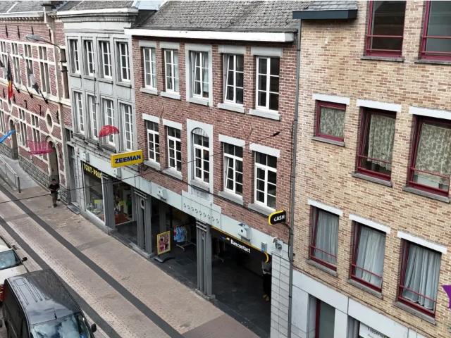 Local Commercial vente à Edingen, Wallonie