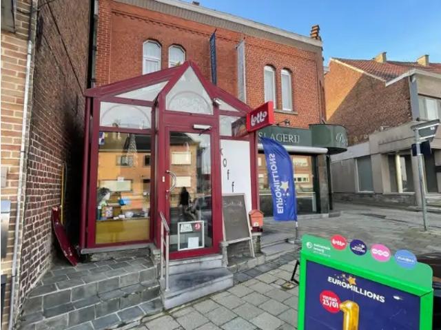 Local Commercial vente à Grammont, Oost-Vlaanderen