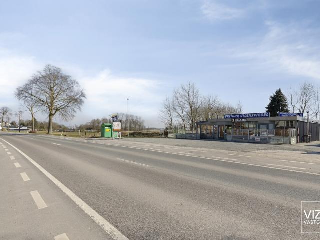 Local Commercial vente à Haaltert, Oost-Vlaanderen