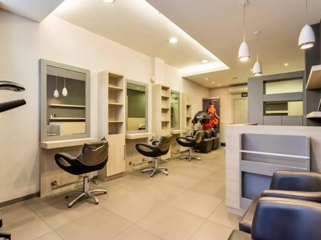 Local Commercial vente à Halle, Brabant