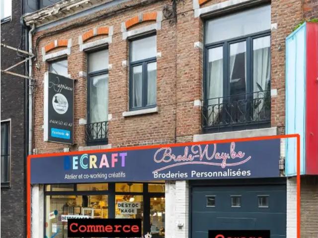 Local Commercial vente à Hannut, Wallonie