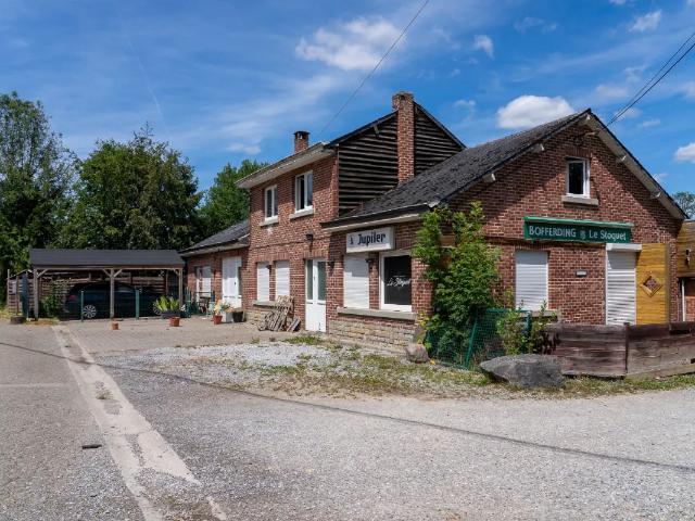 Local Commercial vente à Nassogne, Wallonie