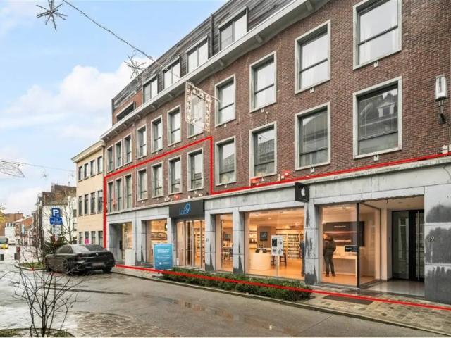 Local Commercial vente à Hasselt, Limburg