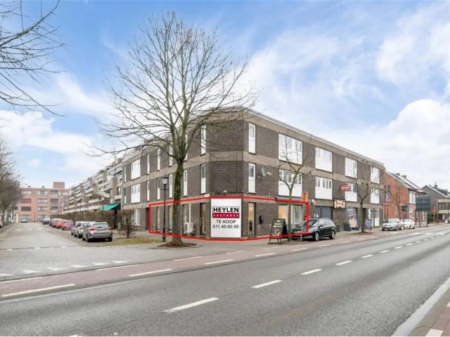 Local Commercial vente à Bourg-léopold, Limburg