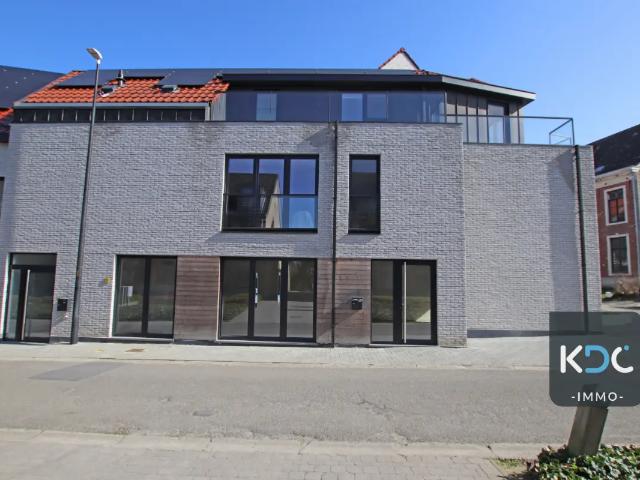 Local Commercial vente à Ottenburg, Brabant