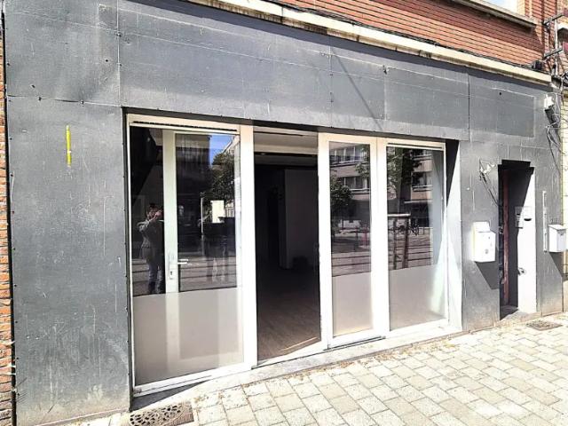 Local Commercial vente à Jette, Bruxelles