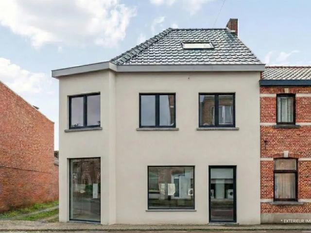 Local Commercial vente à Beringen, Limburg