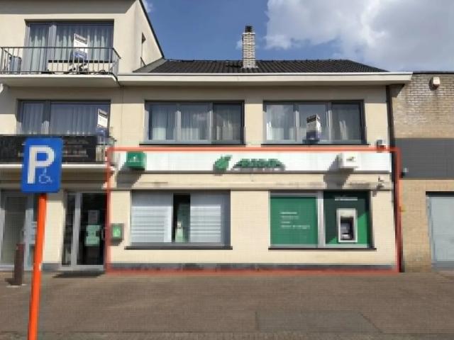 Local Commercial vente à Beringen, Limburg