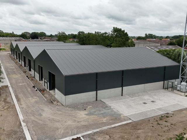 Local Commercial vente à Kortemark, West-Vlaanderen