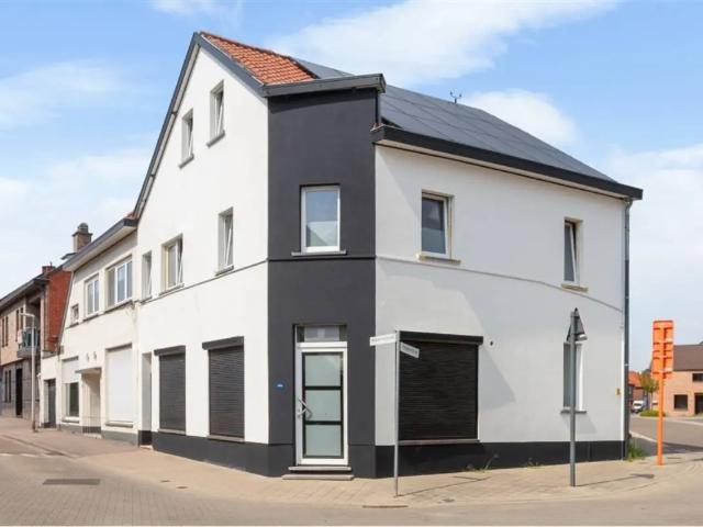 Local Commercial vente à Lanaken, Limburg