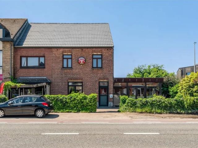 Local Commercial vente à Lommel, Limburg