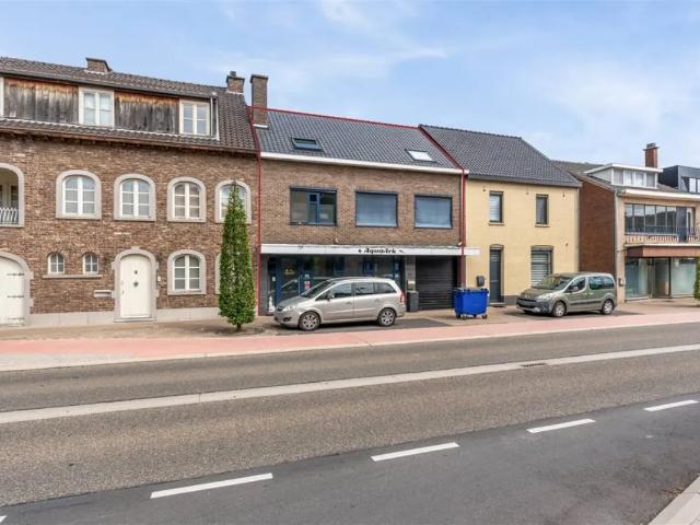 Local Commercial vente à Maaseik, Limburg