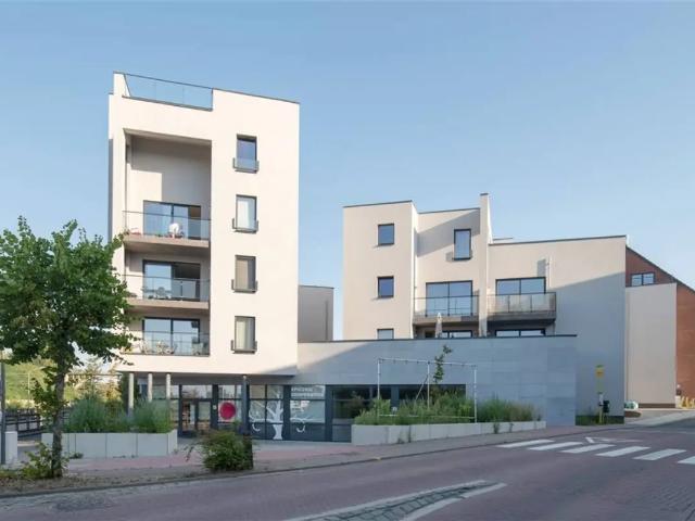 Local Commercial vente à Mont-saint-guibert, Wallonie