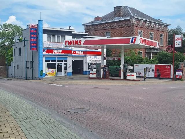 Local Commercial vente à Morlanwelz, Wallonie