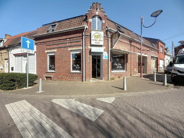 Local Commercial vente à Mouscron, Wallonie