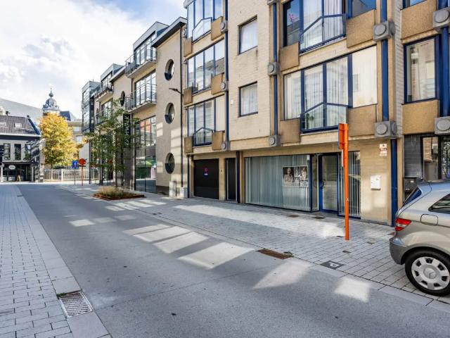 Local Commercial vente à Ninove, Oost-Vlaanderen