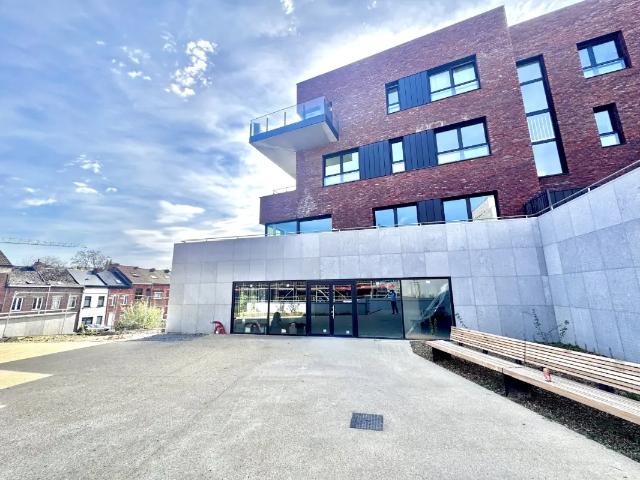 Local Commercial vente à Nijvel, Wallonie