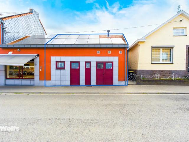 Local Commercial vente à Oupeye, Wallonie