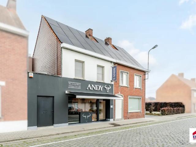 Local Commercial vente à Pittem, West-Vlaanderen